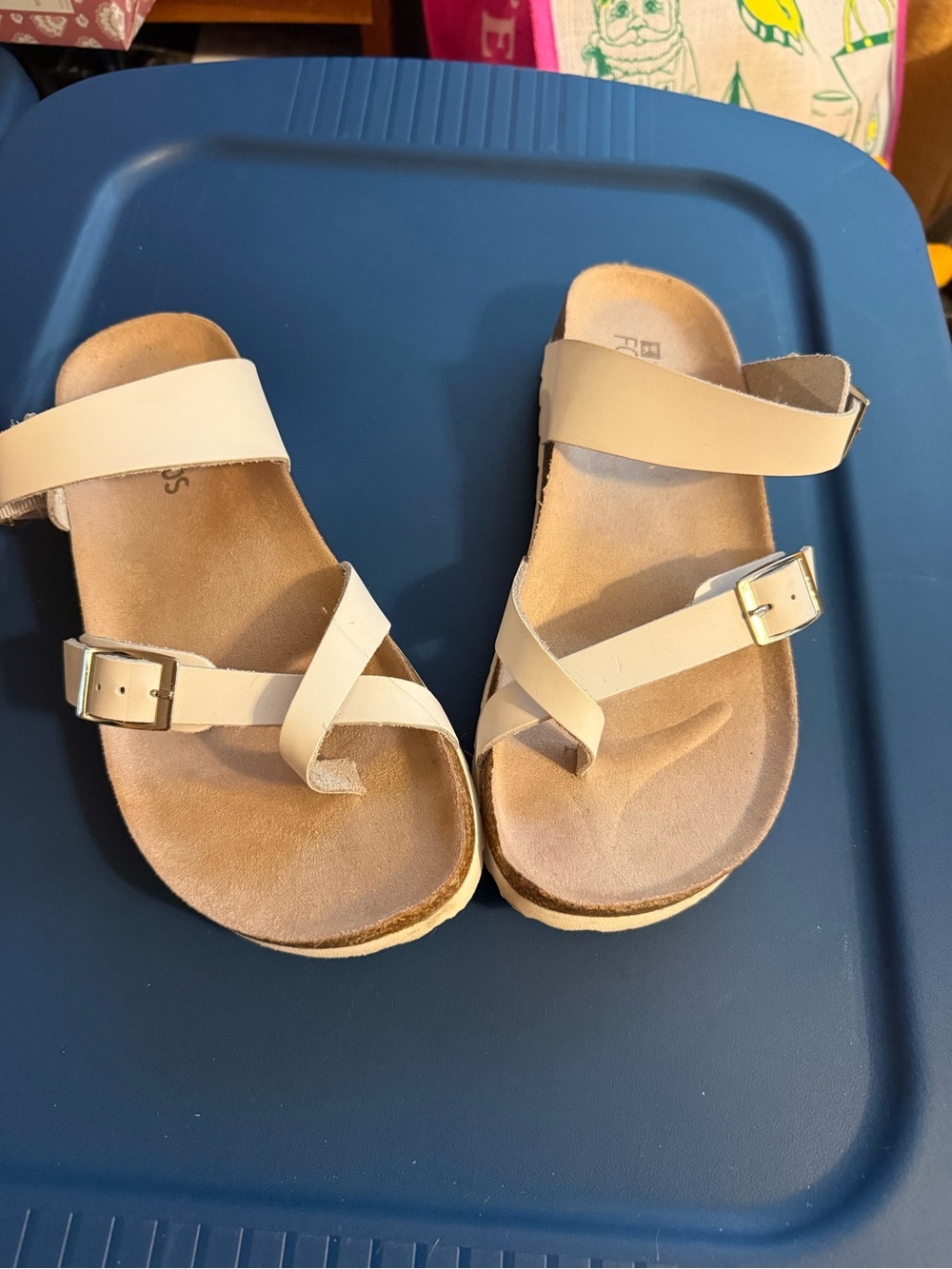 FootMates Beige Women’s Strappy Sandals with Buckle